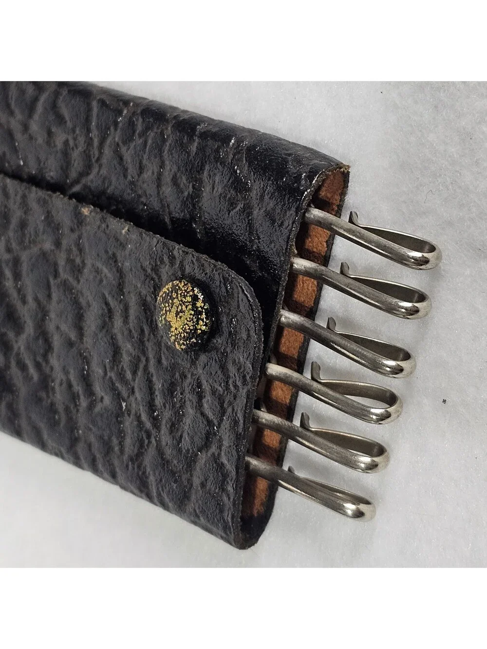 Vintage Black Leather Key Holder Case with Metal Hooks and Snap Closure